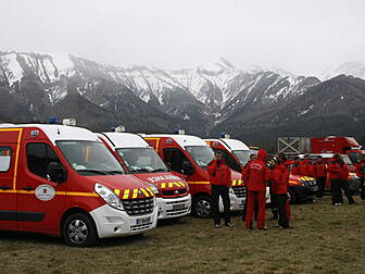 Search on for plane crash clue...